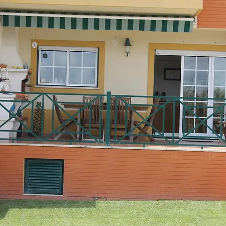 Holiday park Friends & Family House W/ Oceanview Near Ericeira Sao Pedro da Cadeira